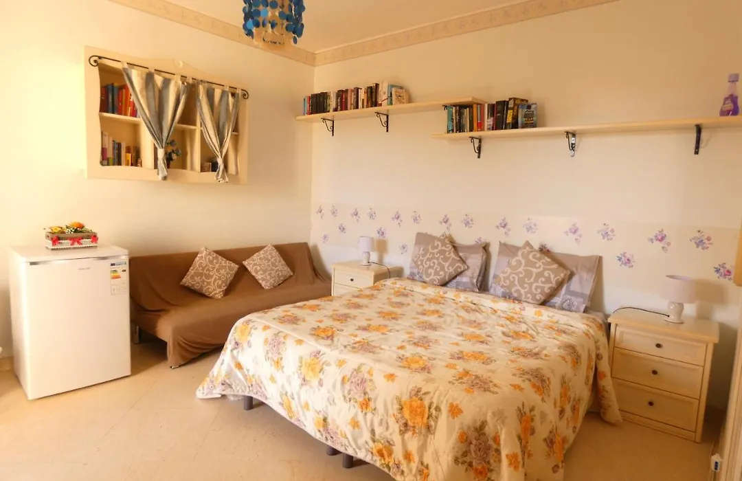 Villa Magnolia B&B-1